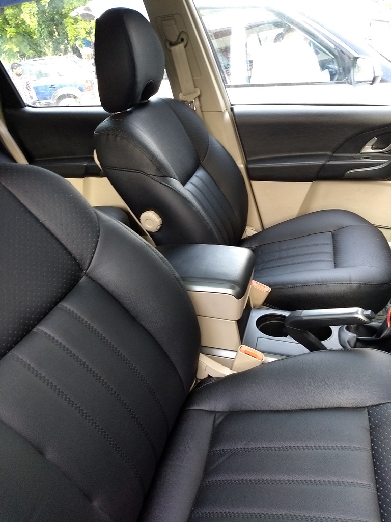 Mahindra XUV 500 Car Seat Covers